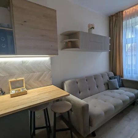 Center شقة *